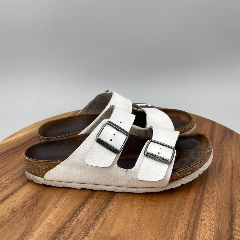 Birkenstock Arizona Sandals Womens Size 9 / 40 White Leather Casual Comfort Shoe